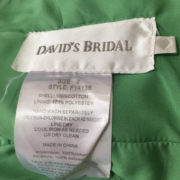 Dress - Picture 3 of 3